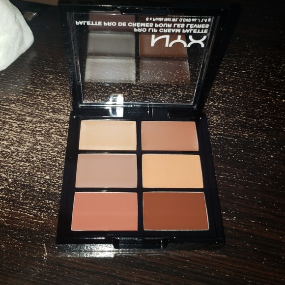 Random Makeup Lot NEW - Picture 2 of 8